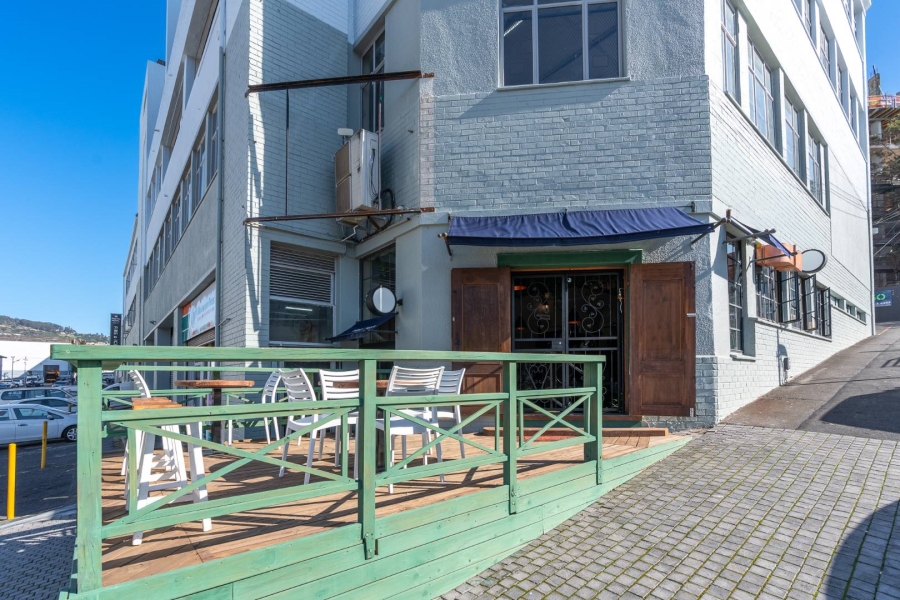 Commercial Property for Sale in Gardens Western Cape